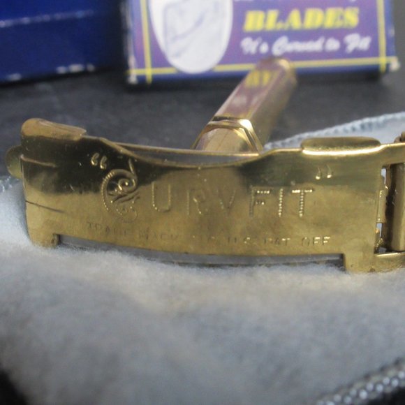 VINTAGE Curvfit Woman's Razor - Picture 2 of 6